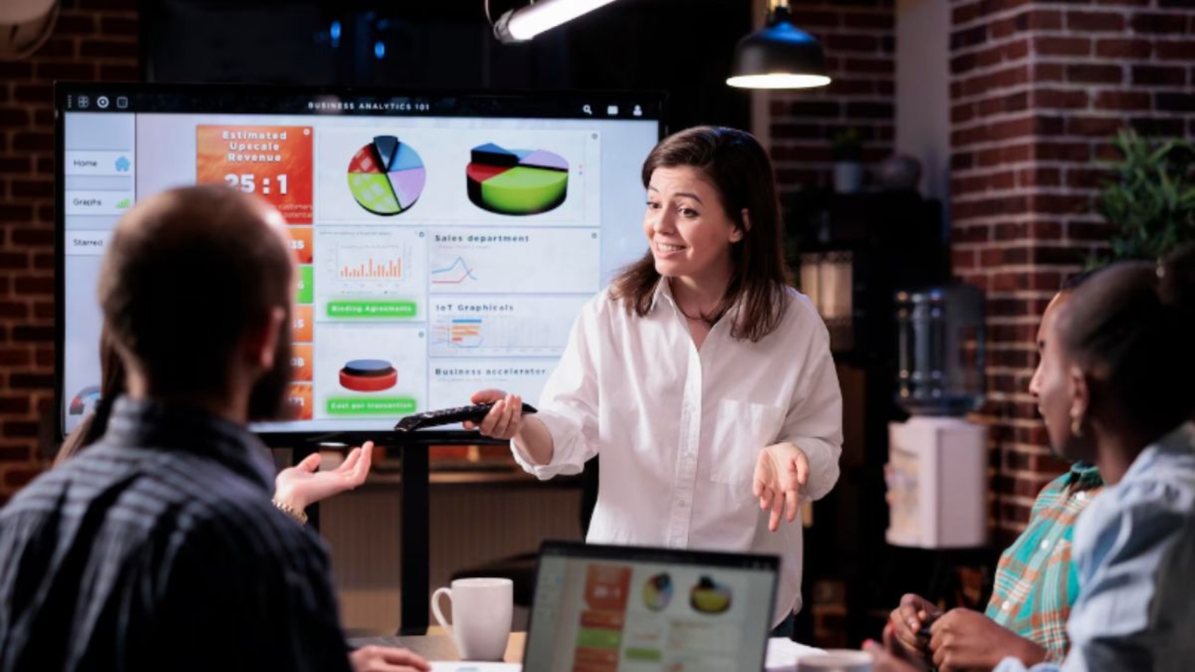 marketing-interno-estrategias-para-engajar-colaboradores-hywork