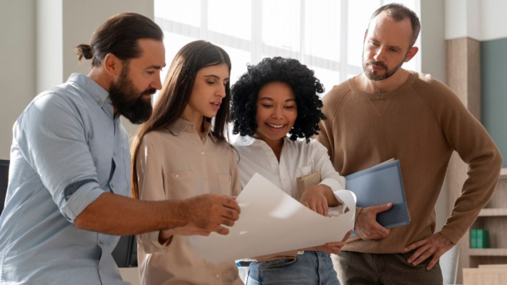 ambiente-organizacional-o-que-e-e-como-influencia-clima-produtividade-e-engajamento-hywork