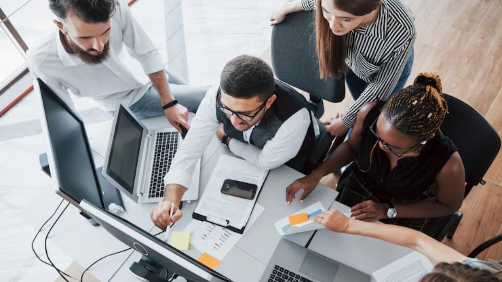 como-melhorar-a-comunicacao-interna-na-empresa-hywork