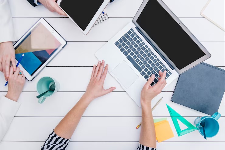 comunicacao-eficaz-no-ambiente-de-trabalho-hywork